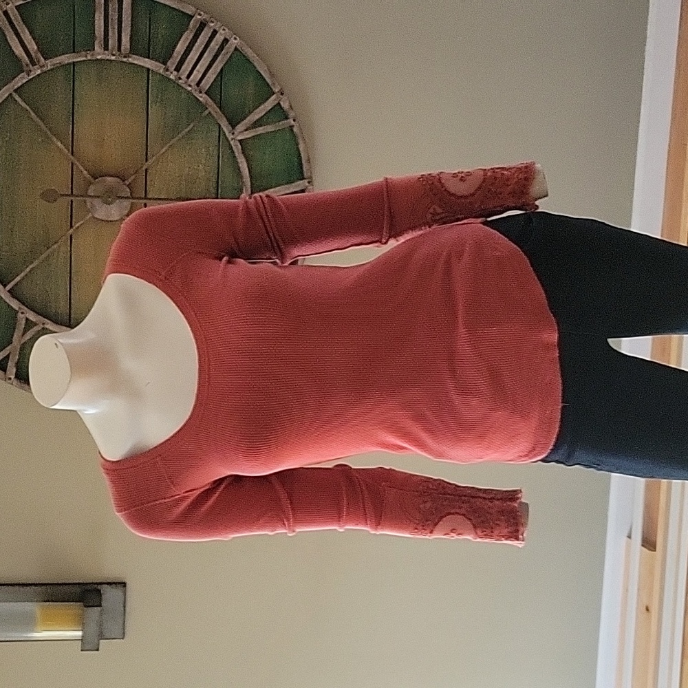 Free People Rare Lovely Lady Thermal Top - Picture 2 of 15